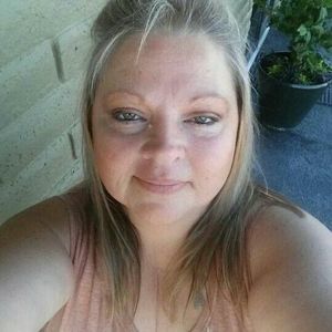 Meet your Posher, Joy